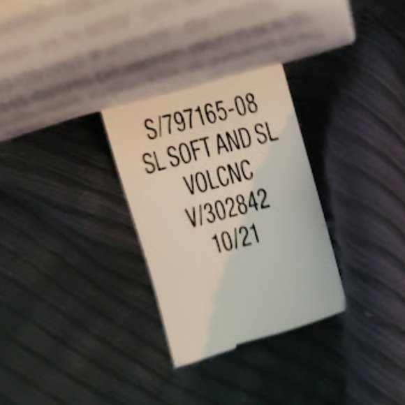 Old Navy Tank Top - Picture 6 of 8